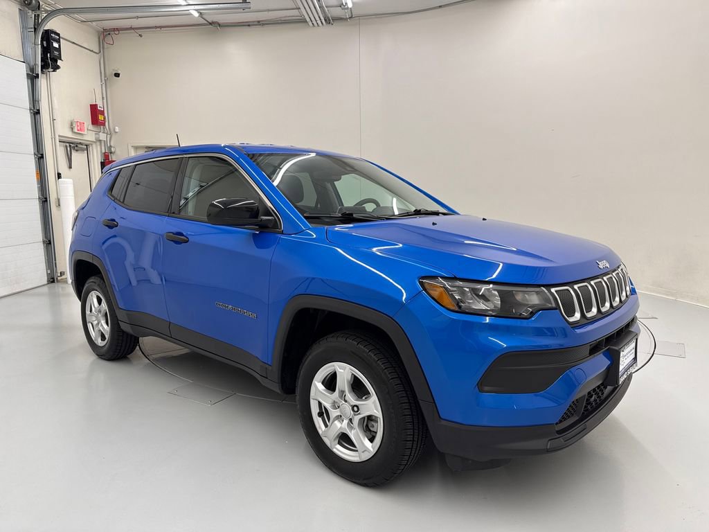 Used 2022 Jeep Compass Sport AWD/4WD image 7