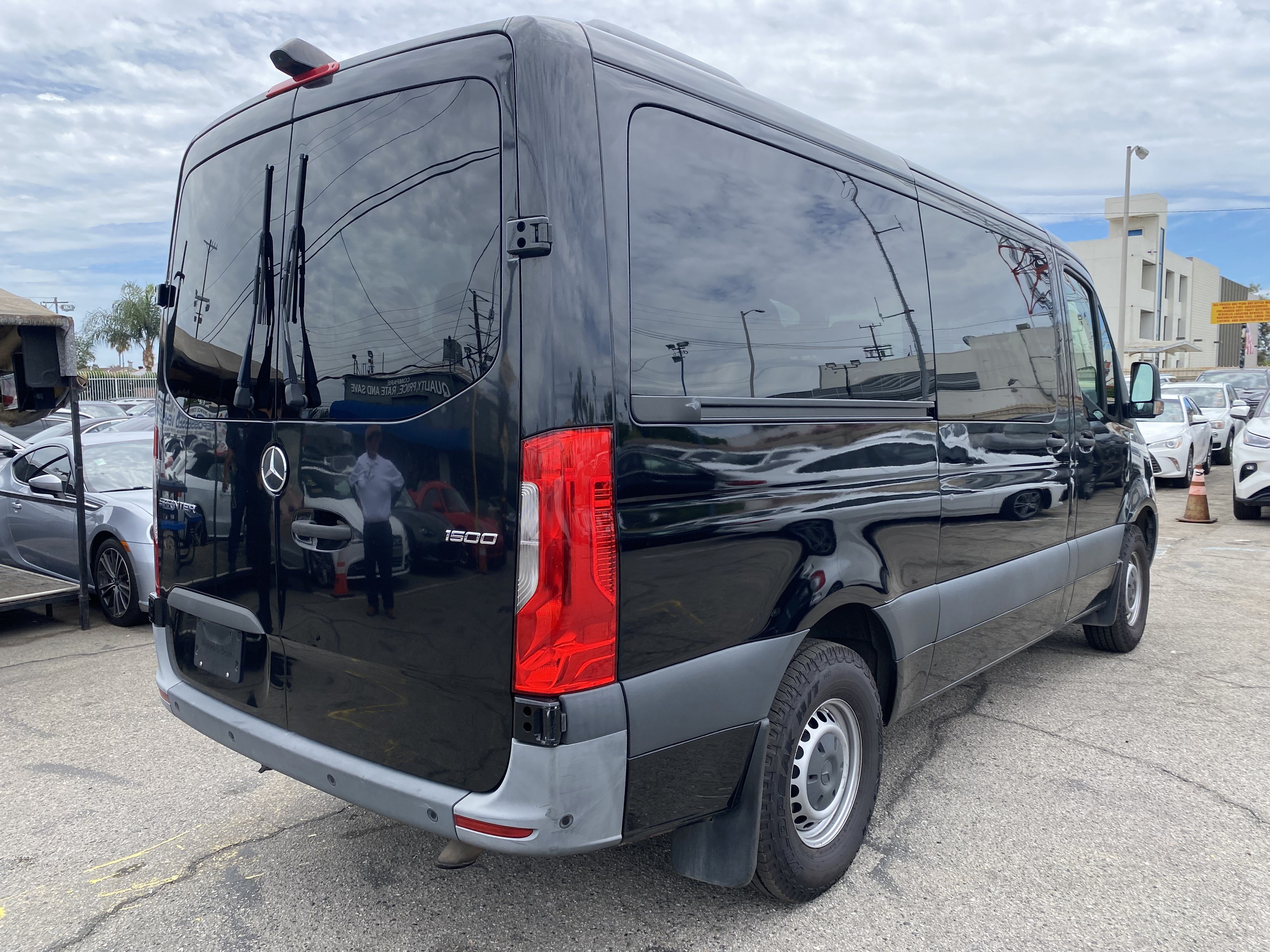 Used 2022 Mercedes-Benz Sprinter 1500 image 7