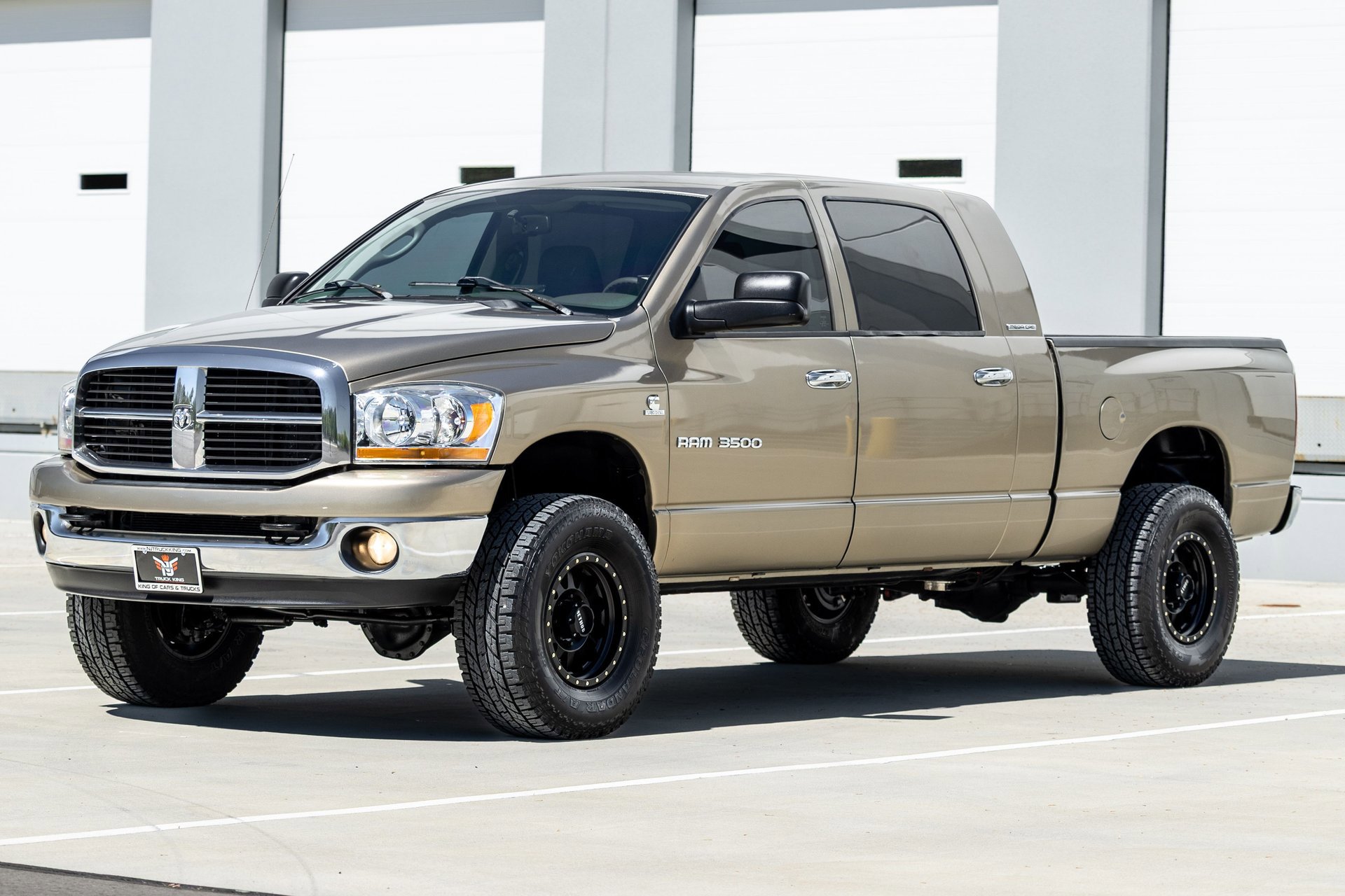 Used 2006 Dodge Ram 3500 Truck SLT w/ Light Group AWD/4WD image 6