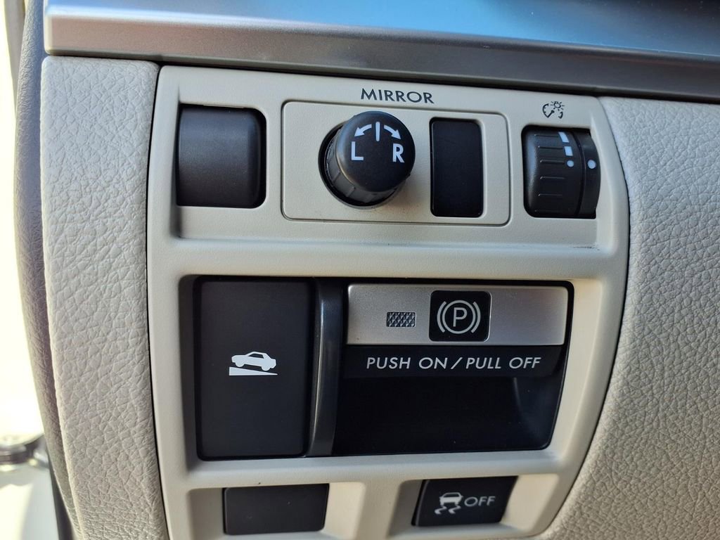 Used 2014 Subaru Outback 2.5i w/ Alloy Wheel Package image 7