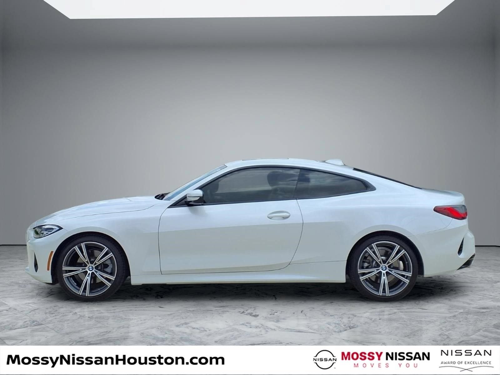 Used 2021 BMW 430i Coupe w/ Convenience Package RWD image 5