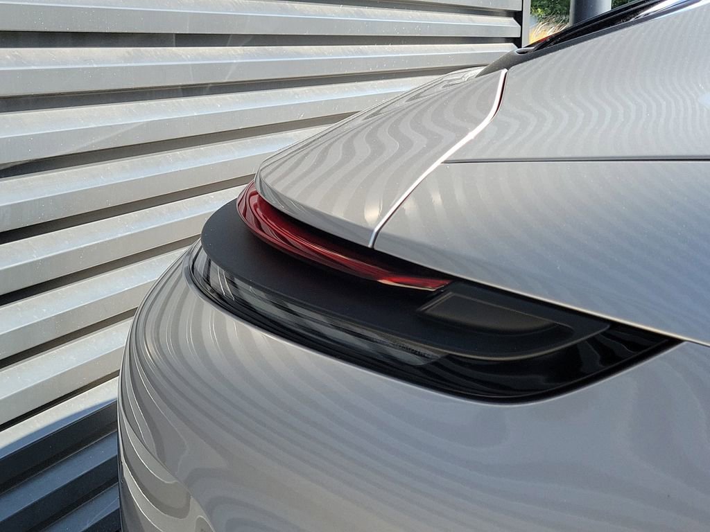 Certified 2025 Porsche 911 Carrera RWD image 16