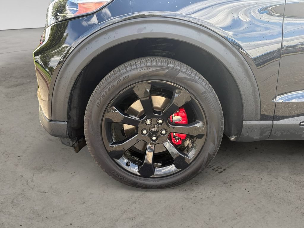 Certified 2023 Ford Explorer ST w/ Technology Package AWD/4WD image 9