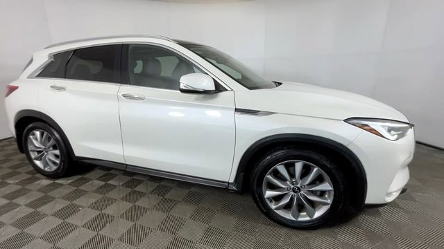 Used 2020 INFINITI QX50 Luxe w/ Cargo Package AWD/4WD image 2