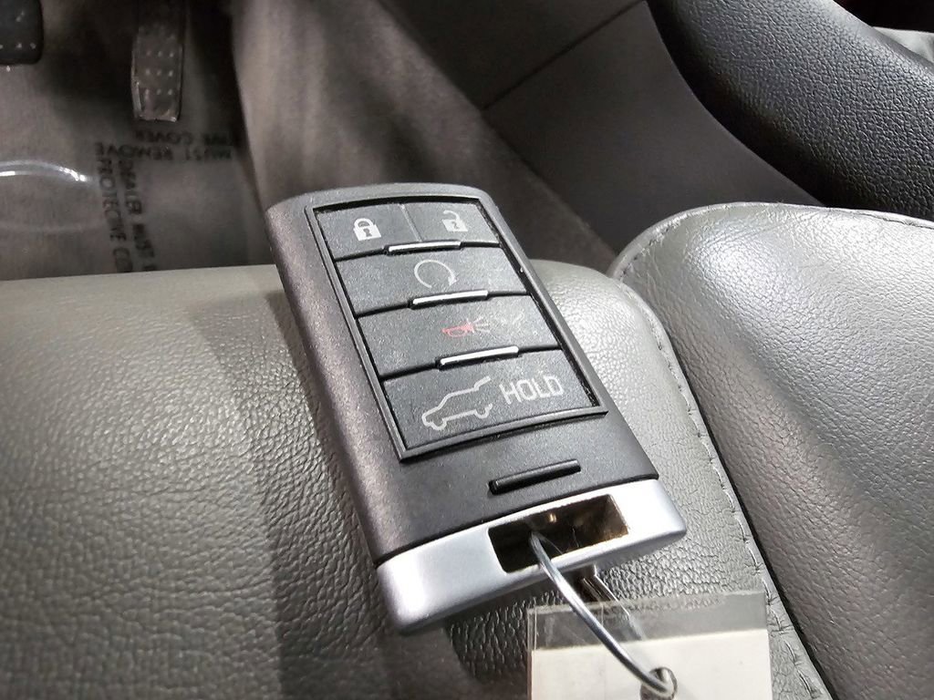 Used 2012 Cadillac SRX Luxury FWD image 39