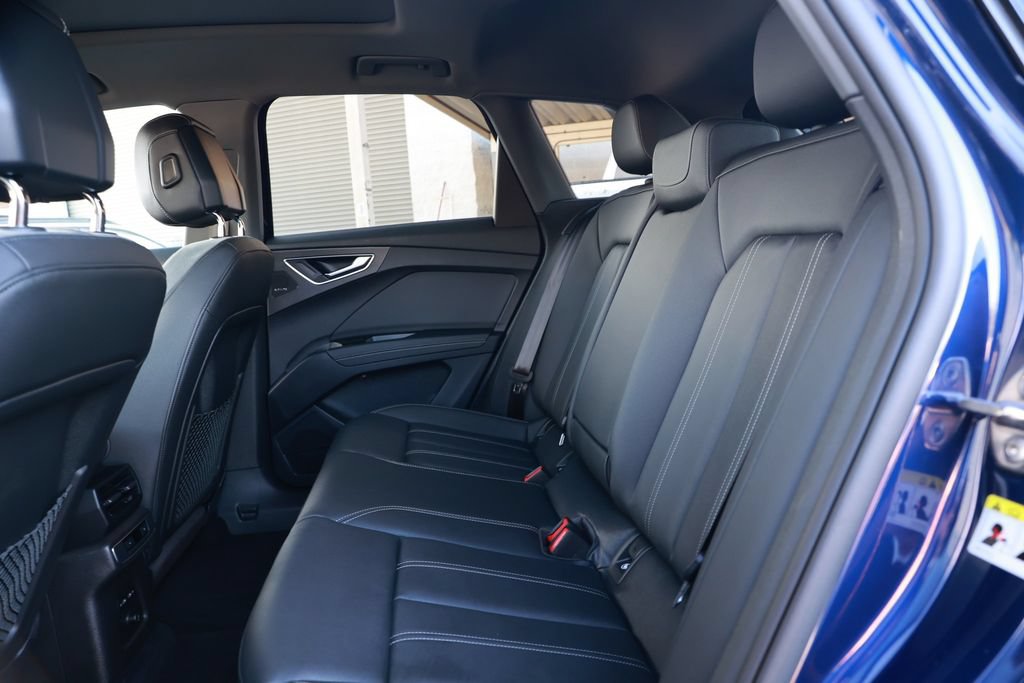 Used 2023 Audi Q4 e-tron Premium Plus w/ Premium Plus RWD image 35