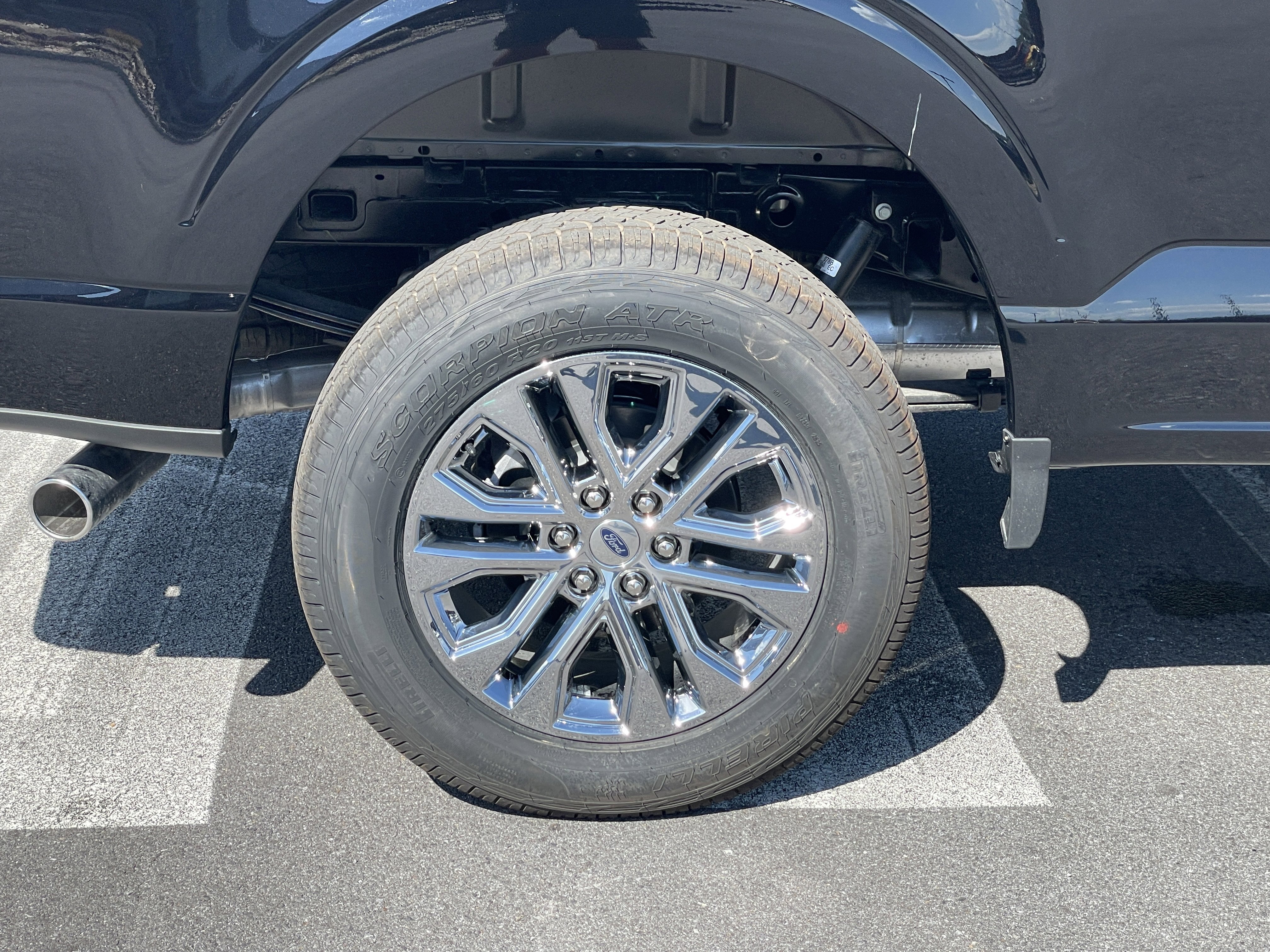 New 2025 Ford F150 XLT w/ Equipment Group 302A MID image 11