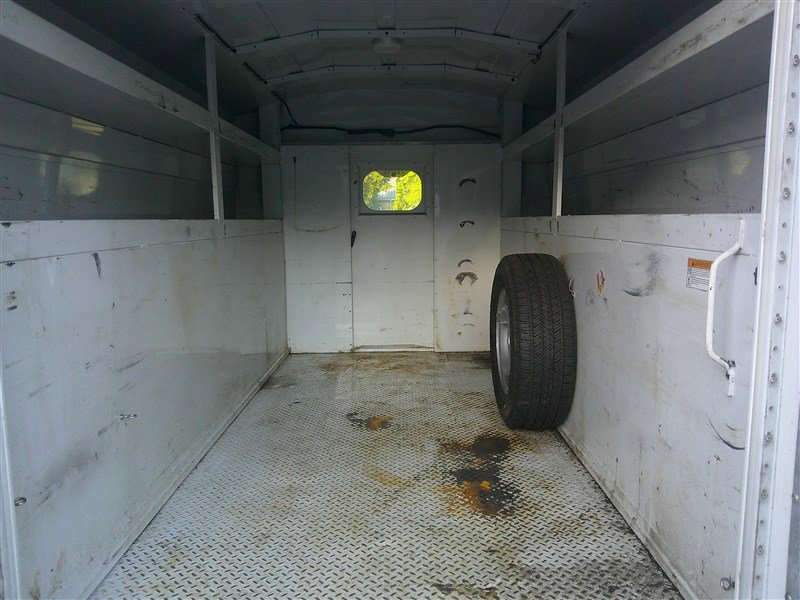 Used 2015 Ford Transit 250 138 w/ Exterior Upgrade Package image 18