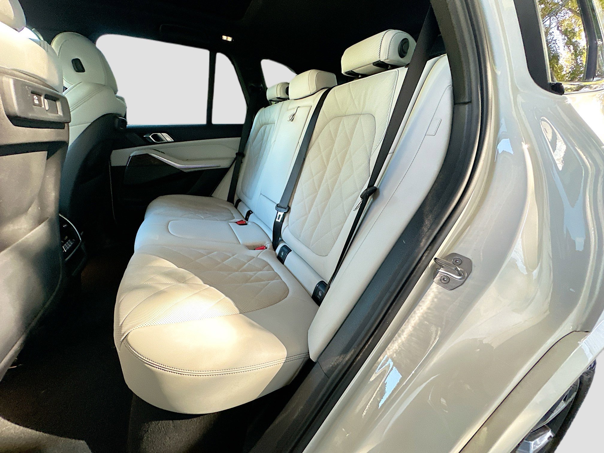 Used 2023 BMW X5 sDrive40i w/ M Sport Package image 26