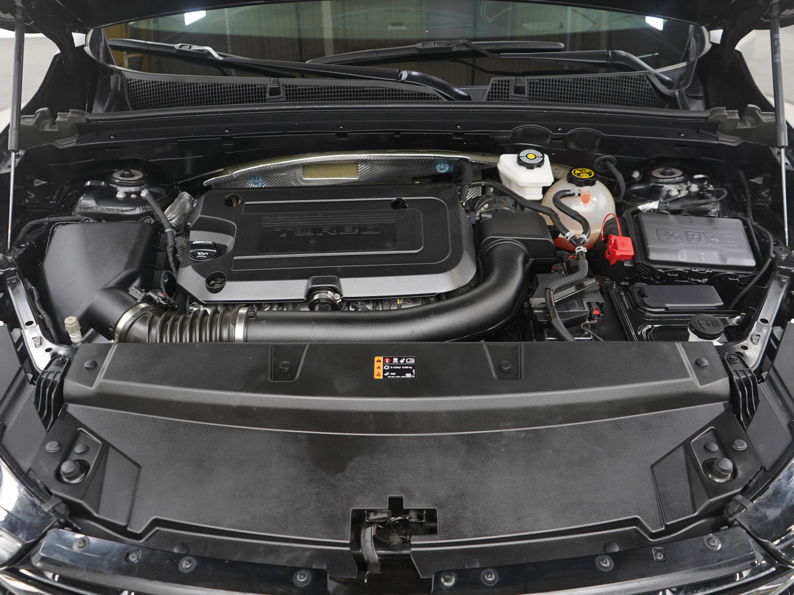 Used 2023 Buick Envision Essence image 29