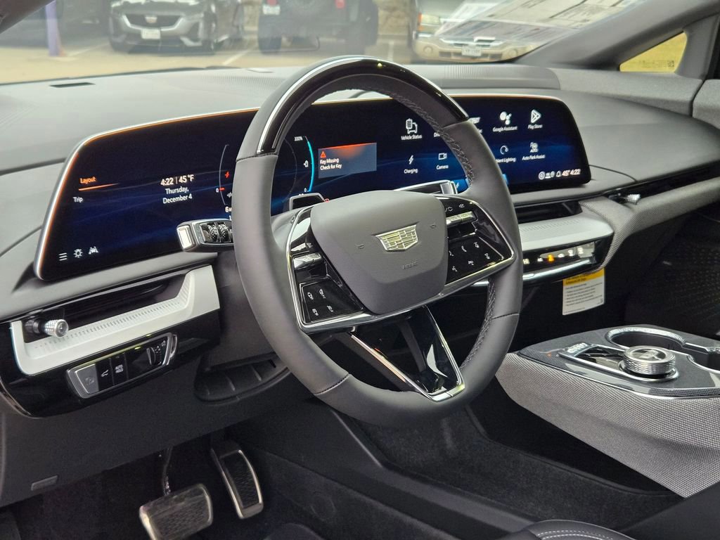 New 2026 Cadillac Optiq Luxury 1 w/ LPO, Floor Liner Package image 10