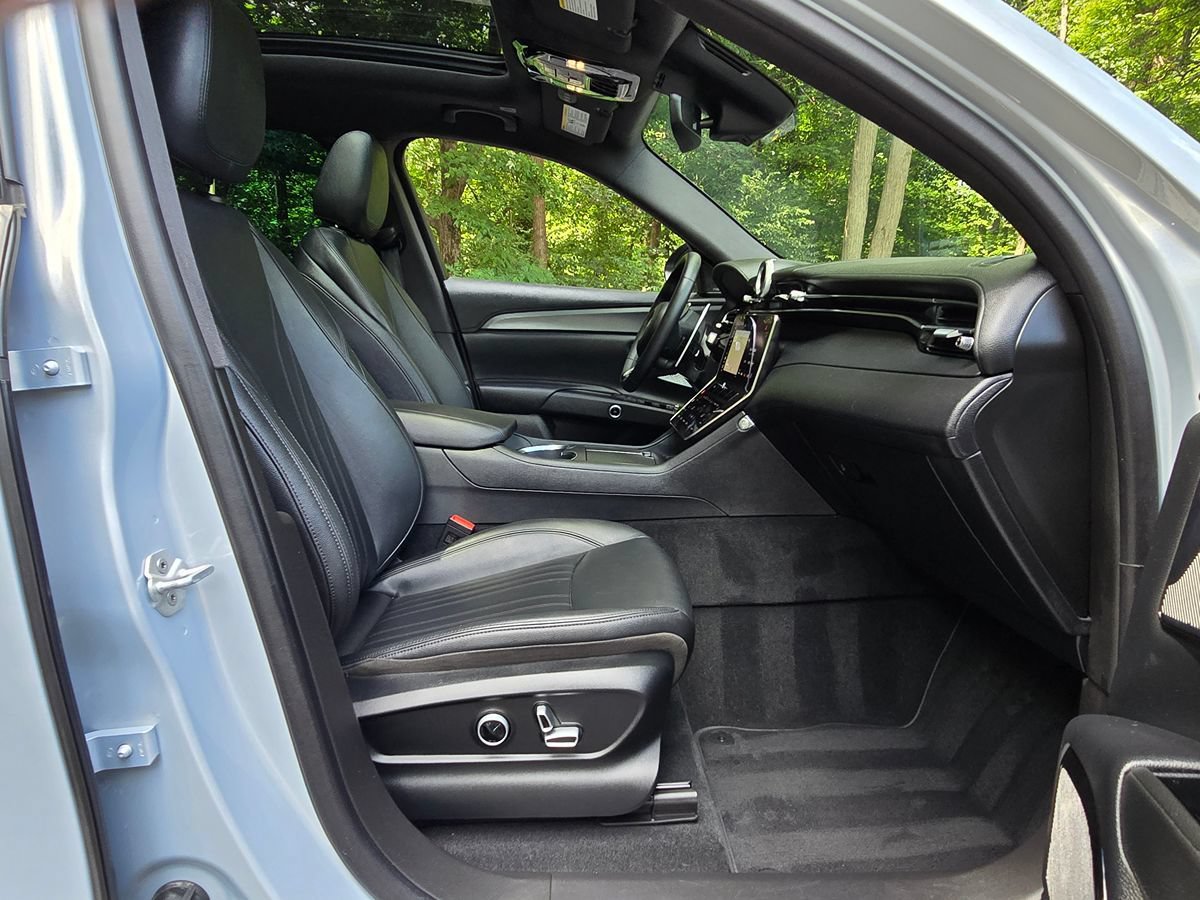 Used 2023 Maserati Grecale GT AWD/4WD image 20