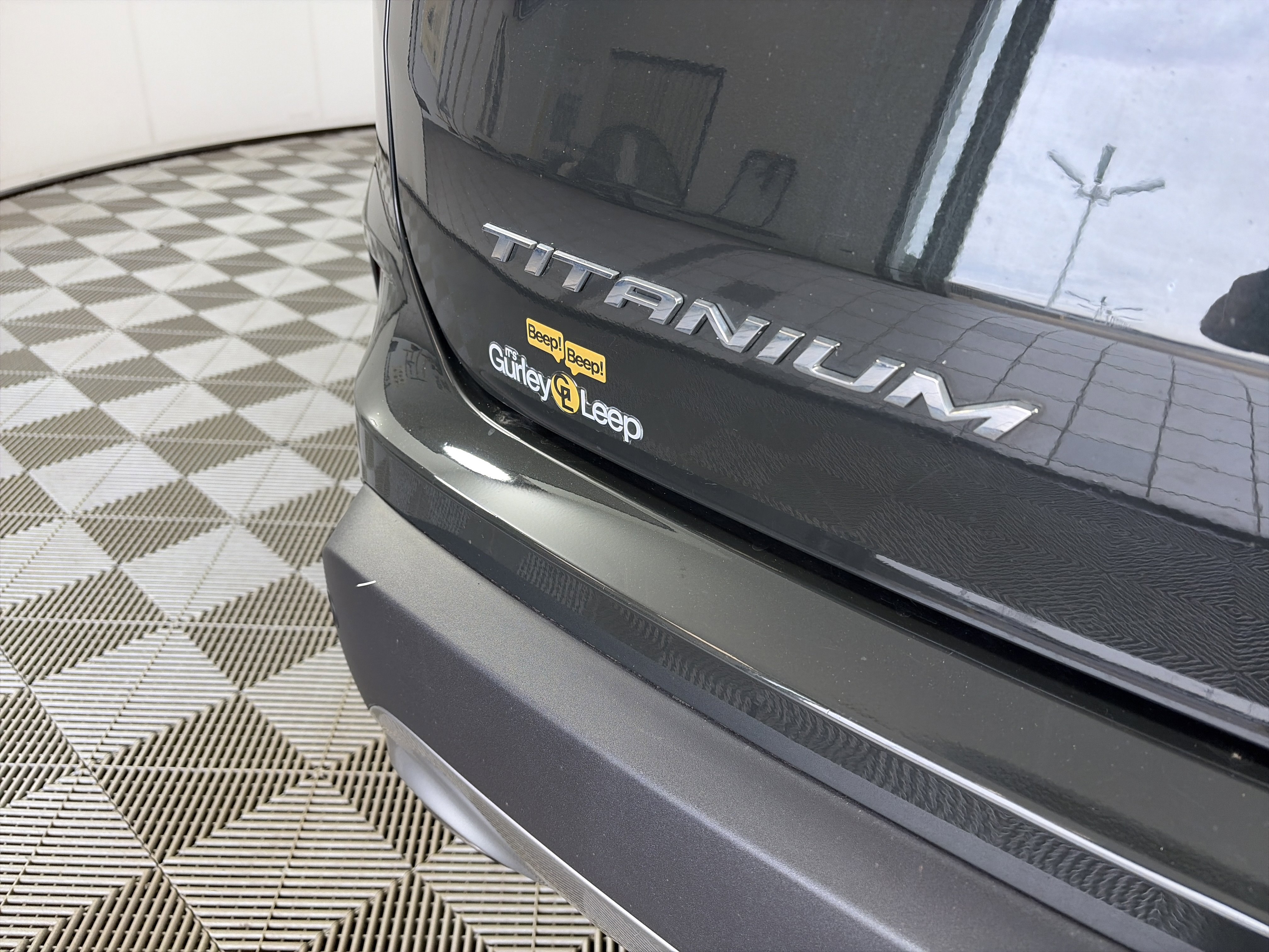 Used 2023 Ford Edge Titanium AWD/4WD image 17