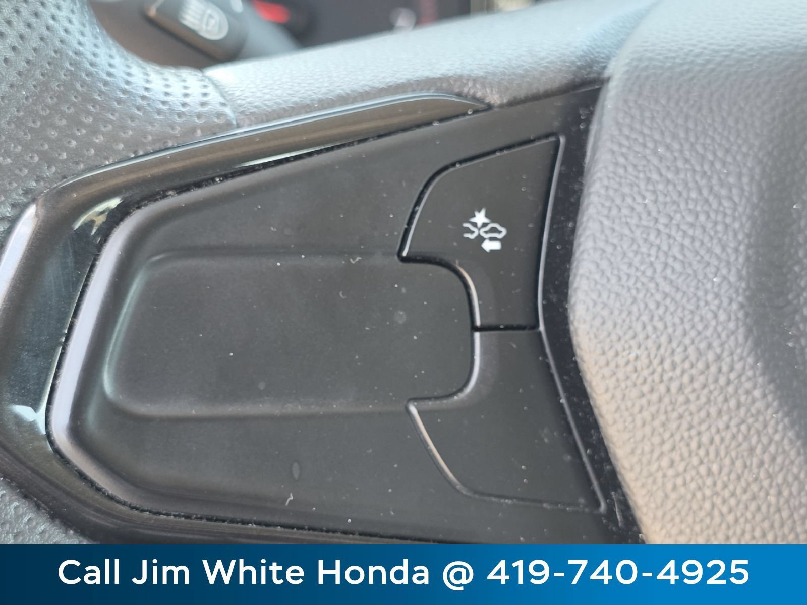 Used 2023 Chevrolet TrailBlazer LS AWD/4WD image 31