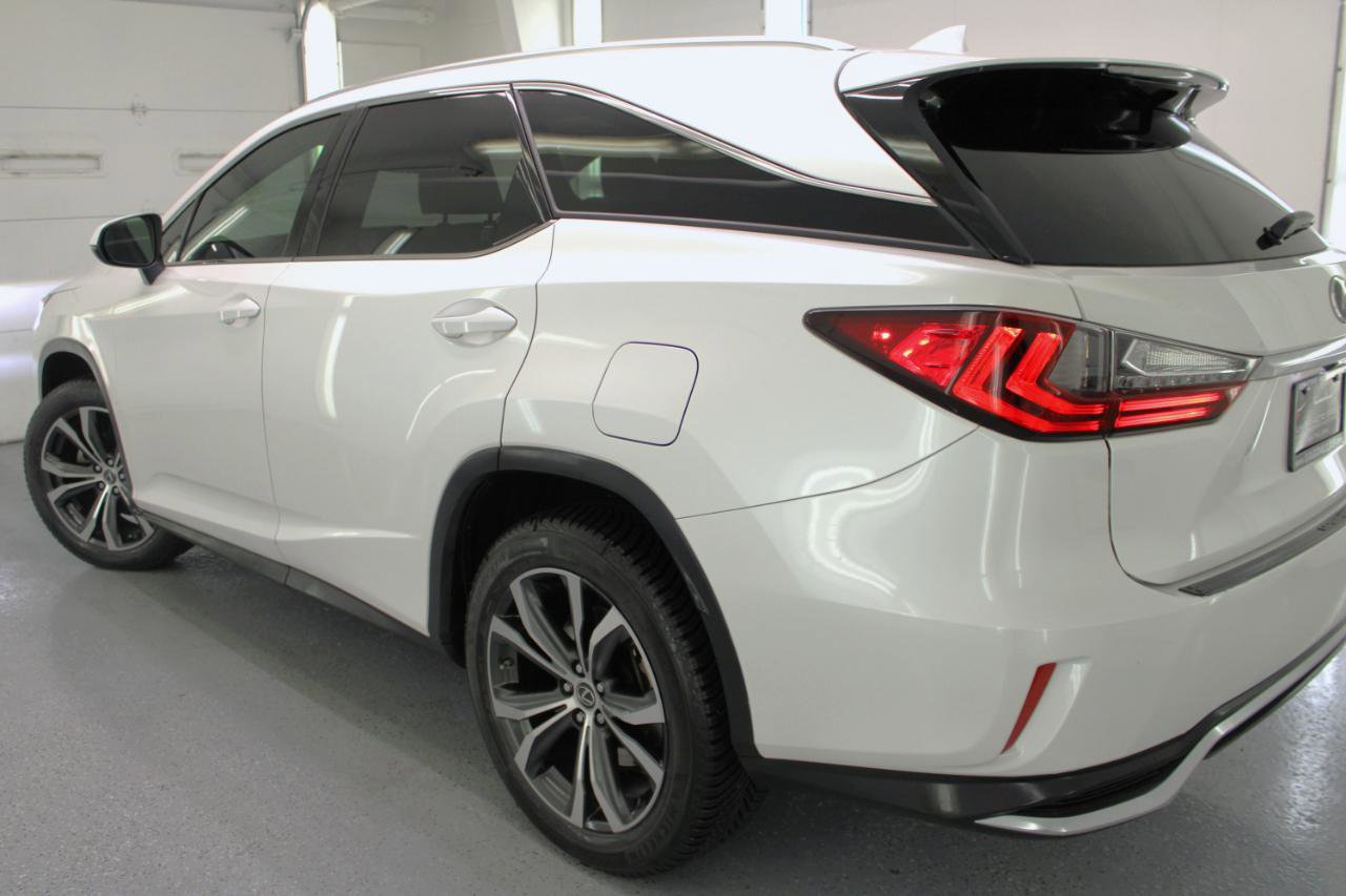 Used 2019 Lexus RX 350L Luxury image 16