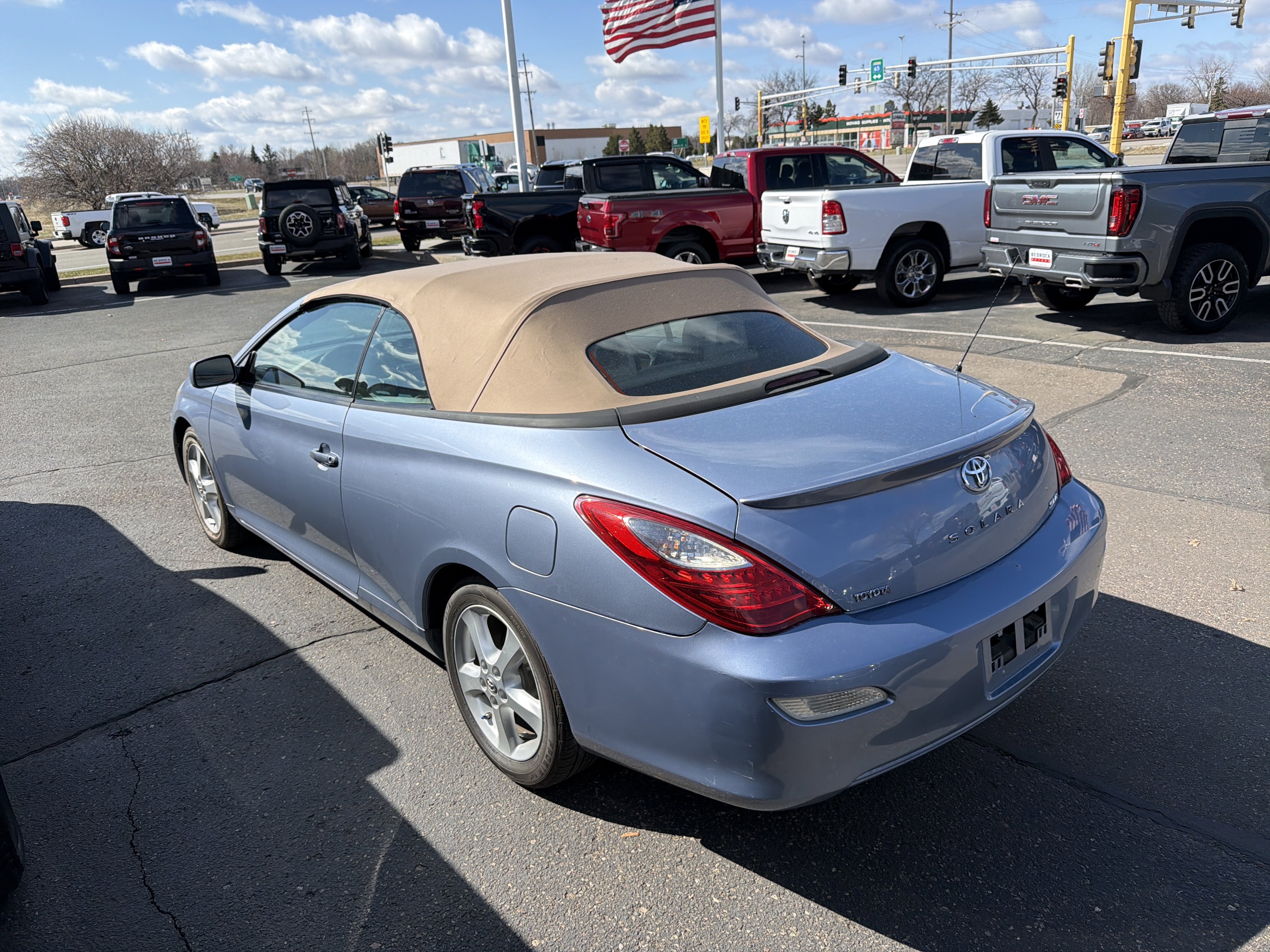 Used 2007 Toyota Solara SLE image 4