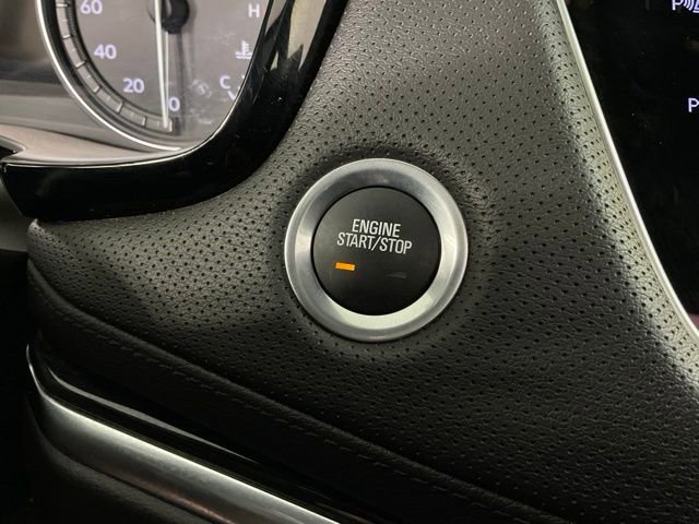 Used 2025 Cadillac XT5 Premium Luxury w/ Technology Package AWD/4WD image 20