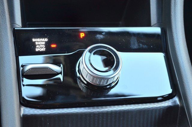 New 2025 Jeep Grand Cherokee Limited w/ Black Appearance Package image 24