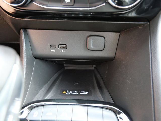 Used 2024 Buick Encore GX Sport Touring w/ Advanced Technology Package AWD/4WD image 19