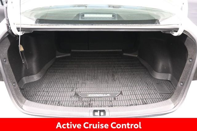 Certified 2020 Toyota Corolla LE FWD image 18