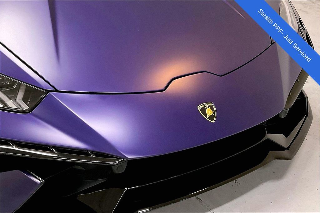 Used 2024 Lamborghini Huracan Tecnica image 31