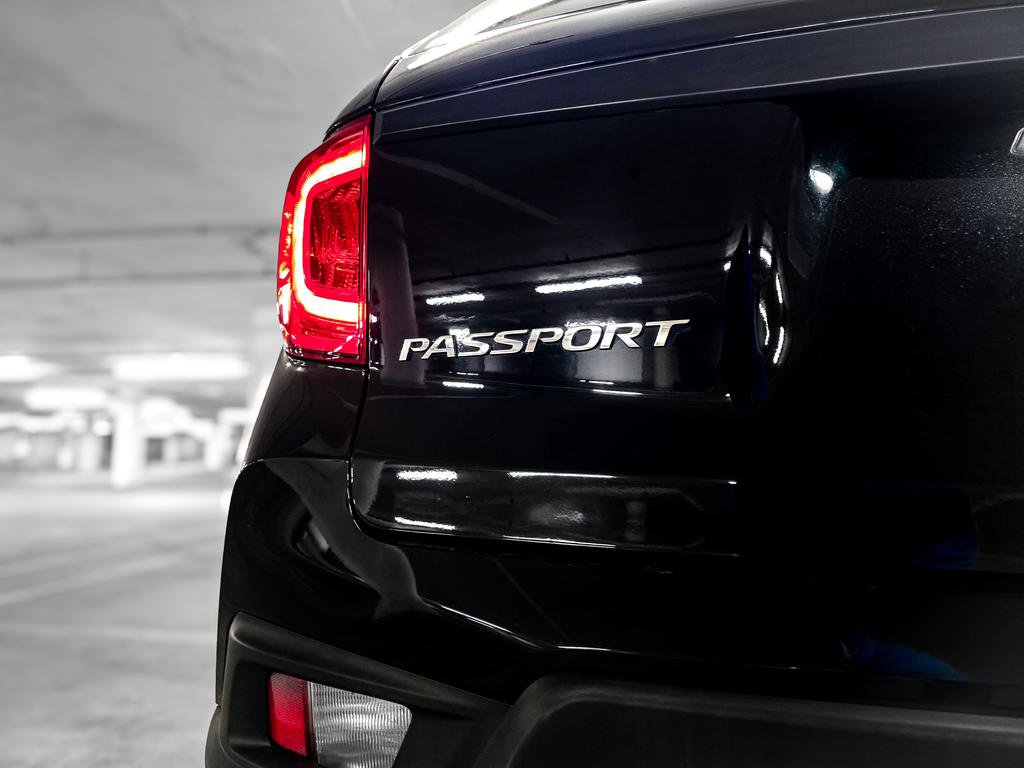 Used 2023 Honda Passport EX-L image 9