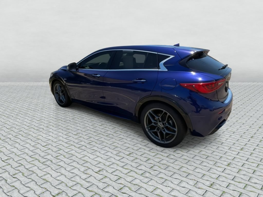 Certified 2018 INFINITI QX30 Sport w/ Sport Leather Package FWD image 5