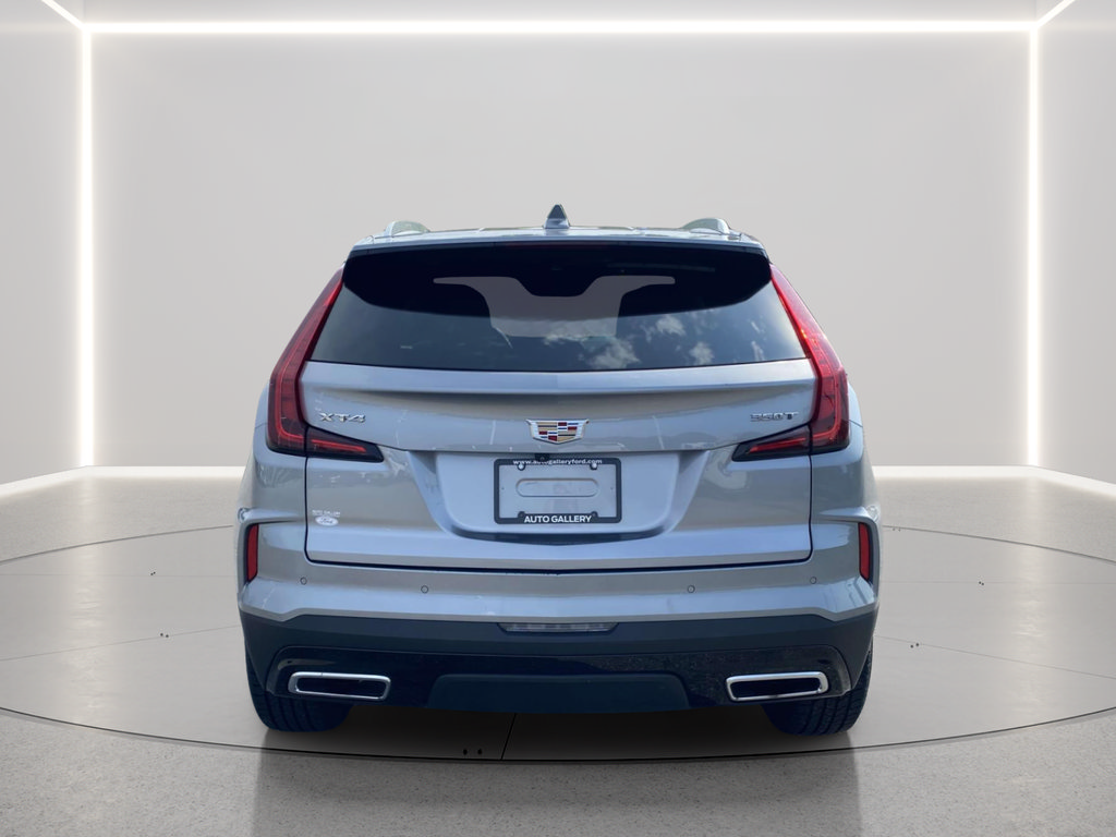 Used 2025 Cadillac XT4 Premium Luxury FWD image 3