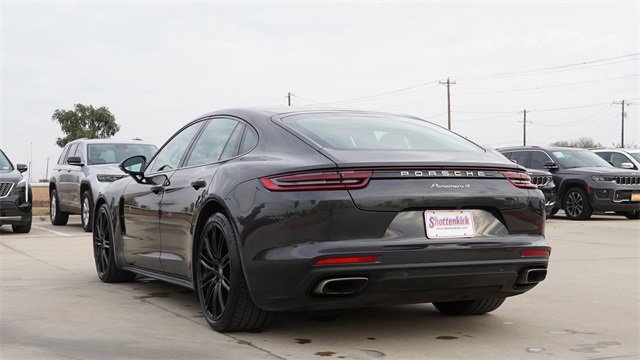 Used 2020 Porsche Panamera 4 image 7