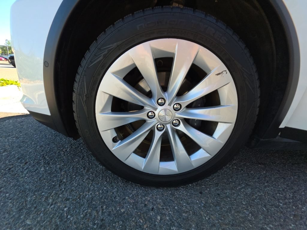 Used 2019 Tesla Model X AWD/4WD image 24