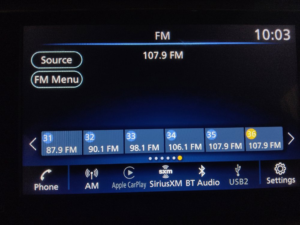 Used 2025 Nissan Versa SR w/ Trunk Package image 25