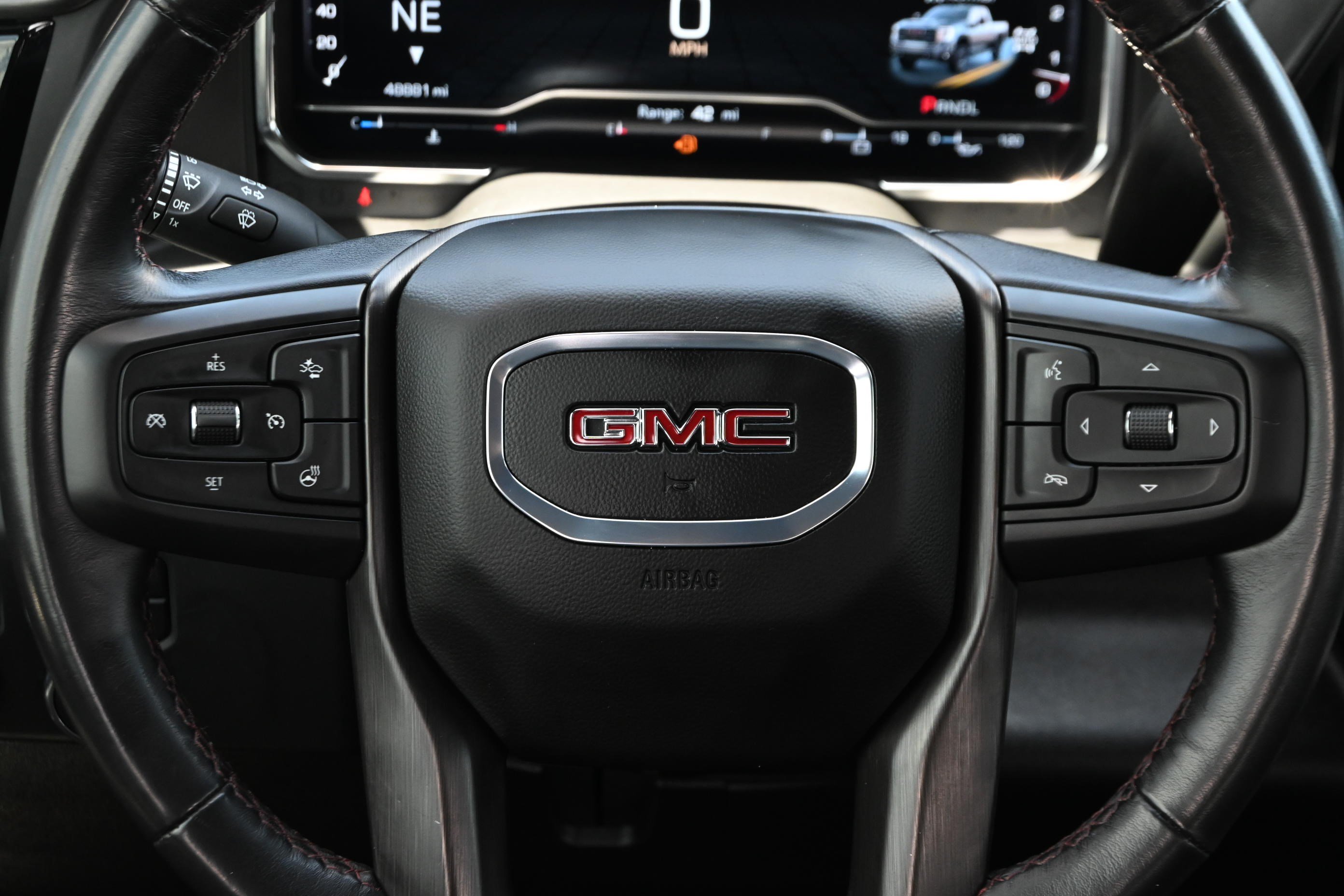 Used 2024 GMC Sierra 2500 AT4X AWD/4WD image 36
