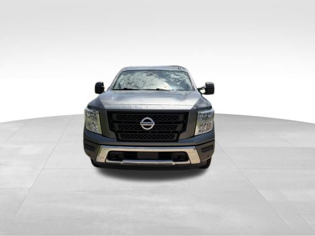 Used 2020 Nissan Titan SV w/ SV Convenience Package AWD/4WD image 8