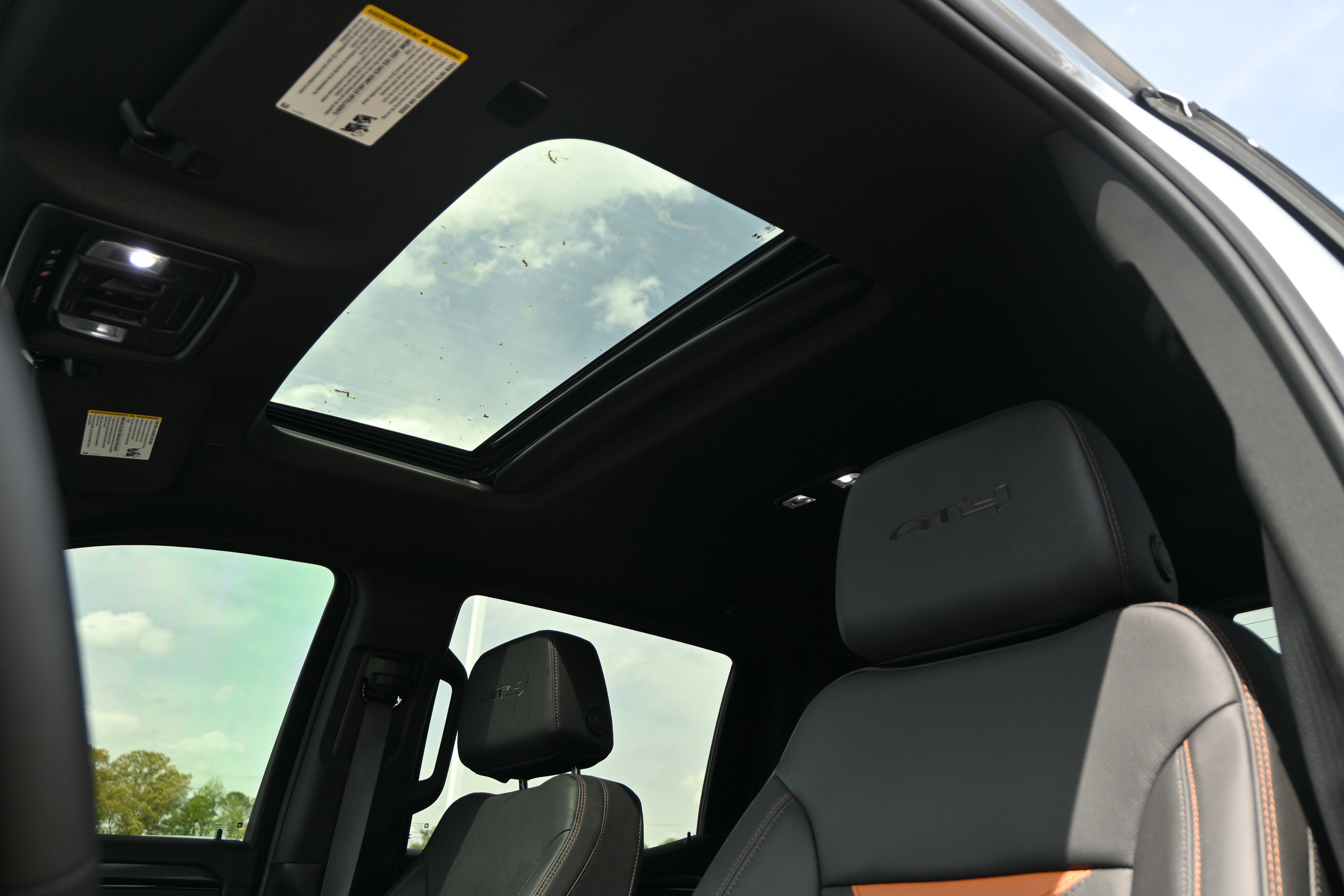Used 2026 GMC Sierra 1500 AT4 w/ AT4 Premium Package image 9