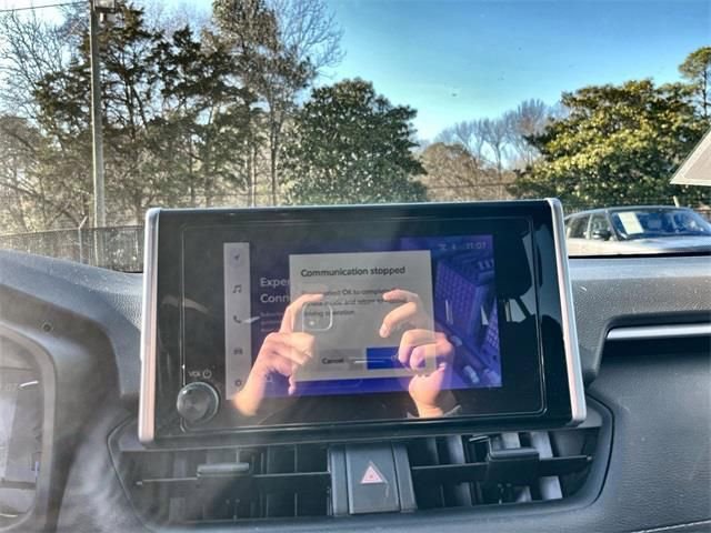 Used 2023 Toyota RAV4 AWD Hybrid image 25