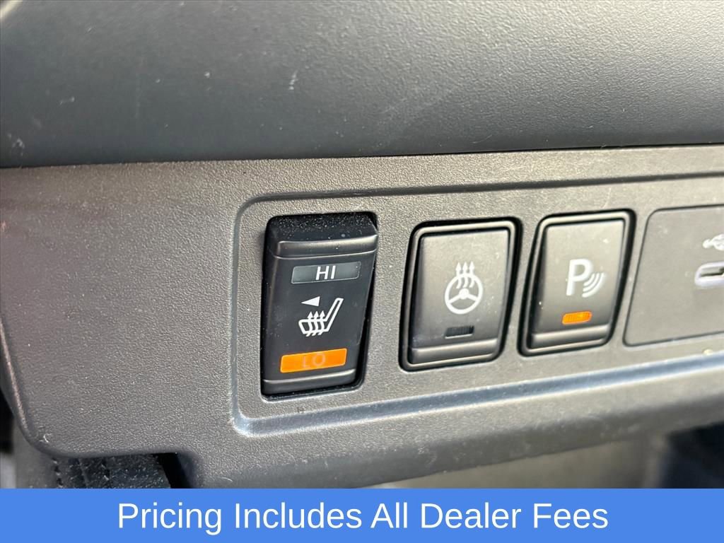 Used 2022 Nissan Frontier Pro-X w/ Pro-X Premium Package RWD image 13