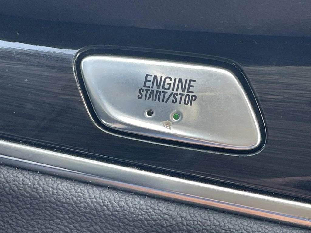 Used 2023 Buick Enclave Essence w/ Experience Buick Package image 28