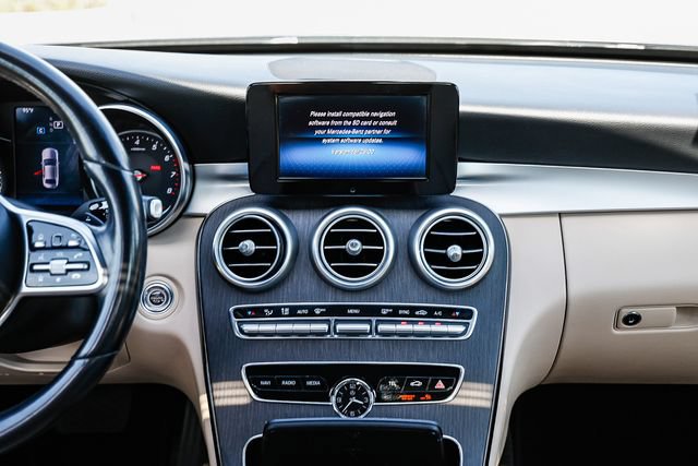 Used 2019 Mercedes-Benz C 300 Sedan image 13