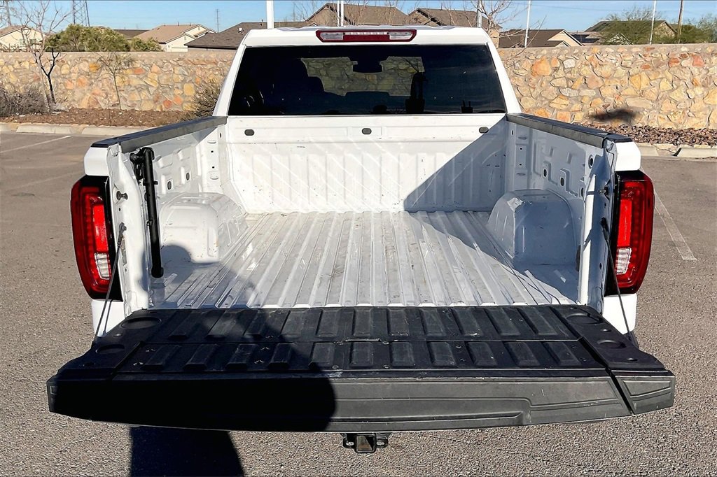 Used 2025 GMC Sierra 1500 SLT image 18