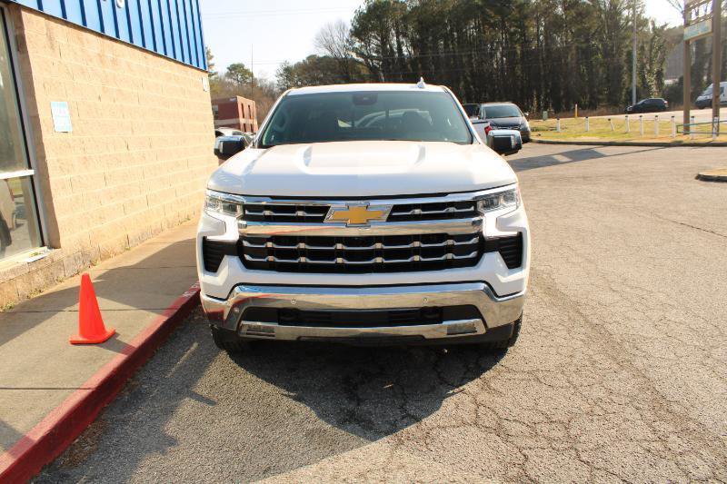 Used 2024 Chevrolet Silverado 1500 LTZ image 2