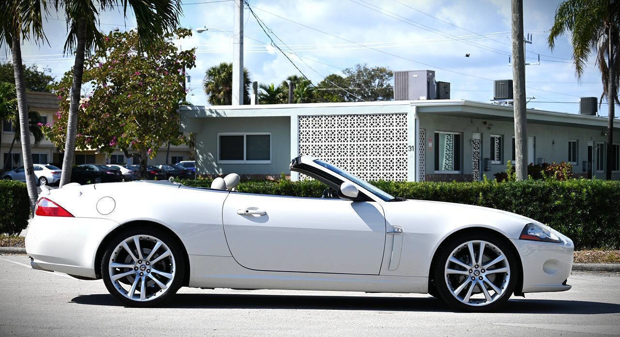 Used 2007 Jaguar XK Convertible image 14