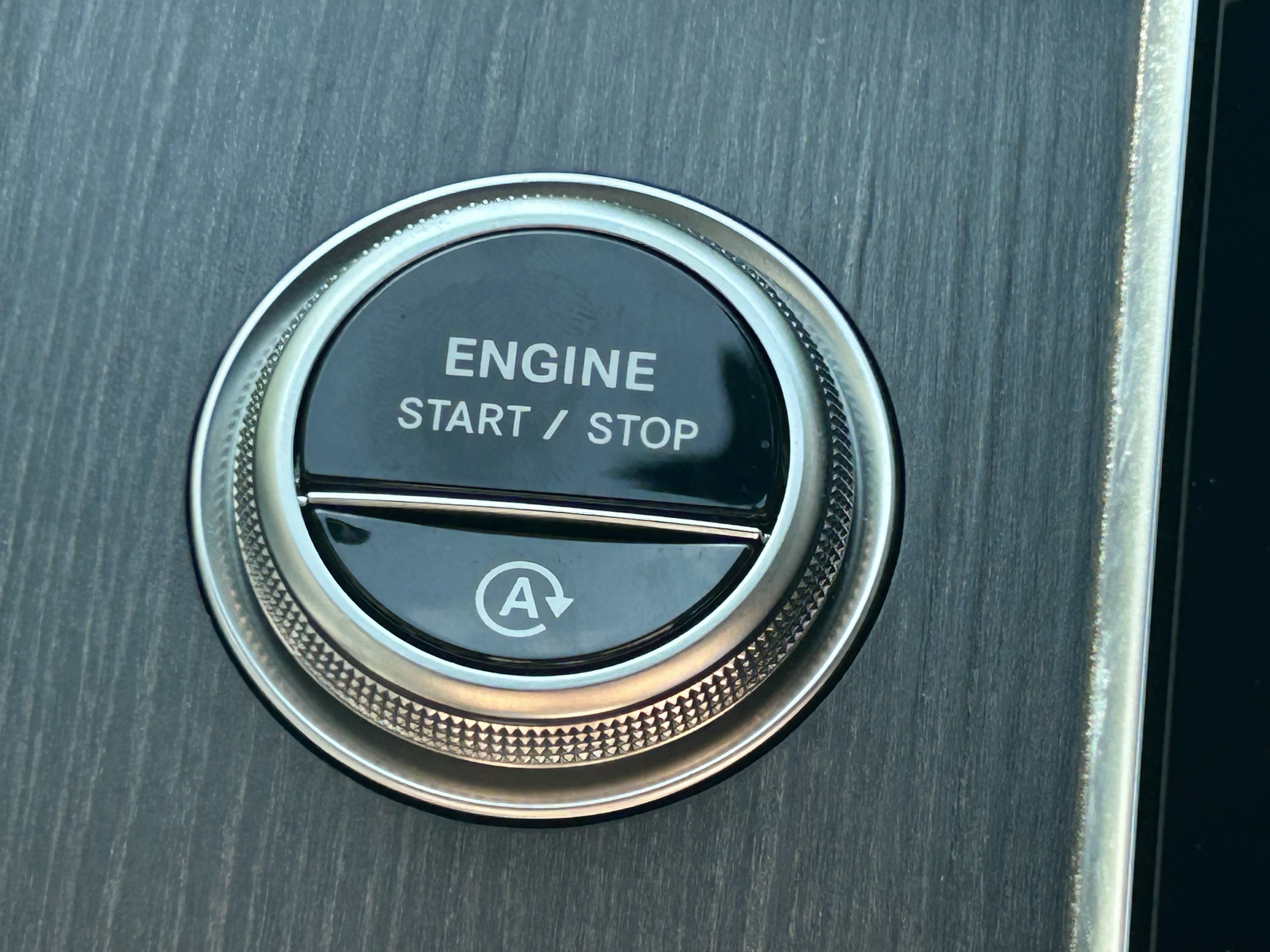 Certified 2025 Mercedes-Benz CLE 300 4MATIC Coupe image 29