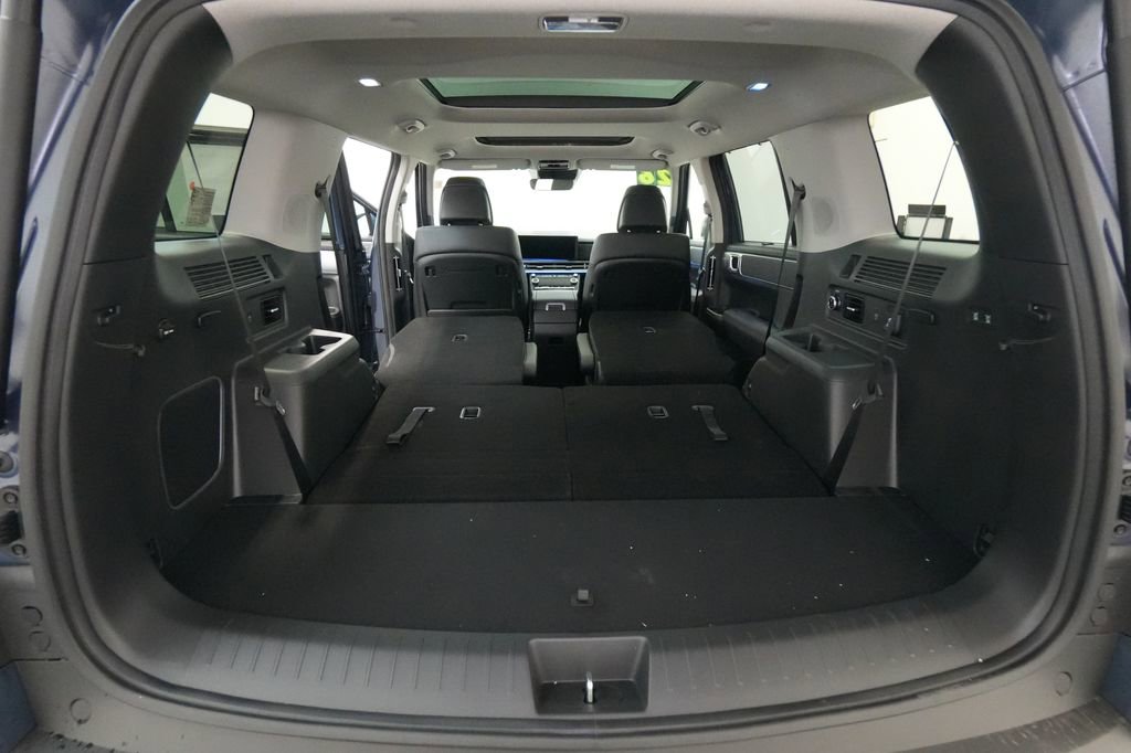 New 2026 Hyundai Santa Fe Limited AWD/4WD image 32