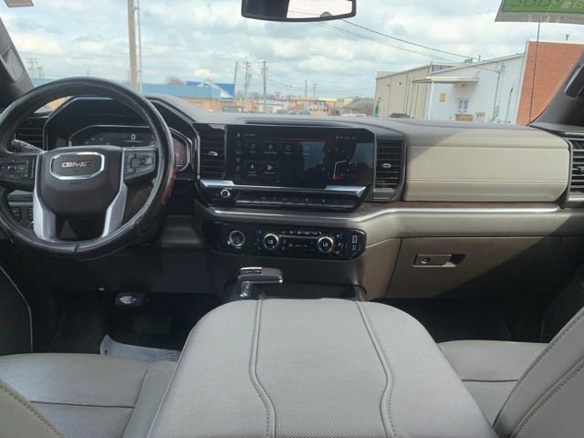 Used 2023 GMC Sierra 1500 SLT w/ SLT Premium Package AWD/4WD image 27