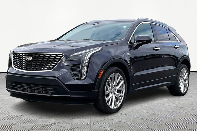 Used 2022 Cadillac XT4 Luxury image 3