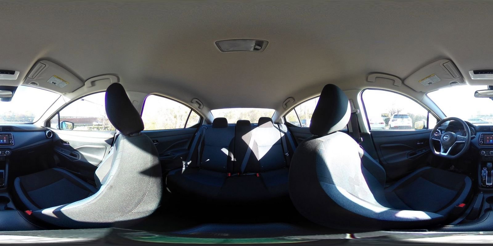 Used 2025 Nissan Versa SV image 38