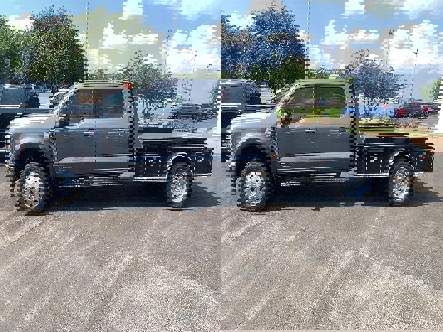 New 2025 Ford F450 Lariat image 5