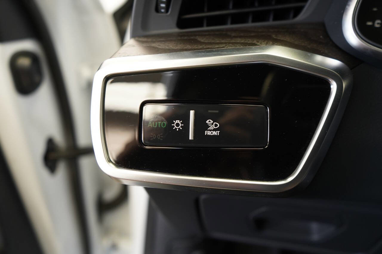 Used 2022 Audi A6 Premium Plus w/ Premium Plus Package image 51