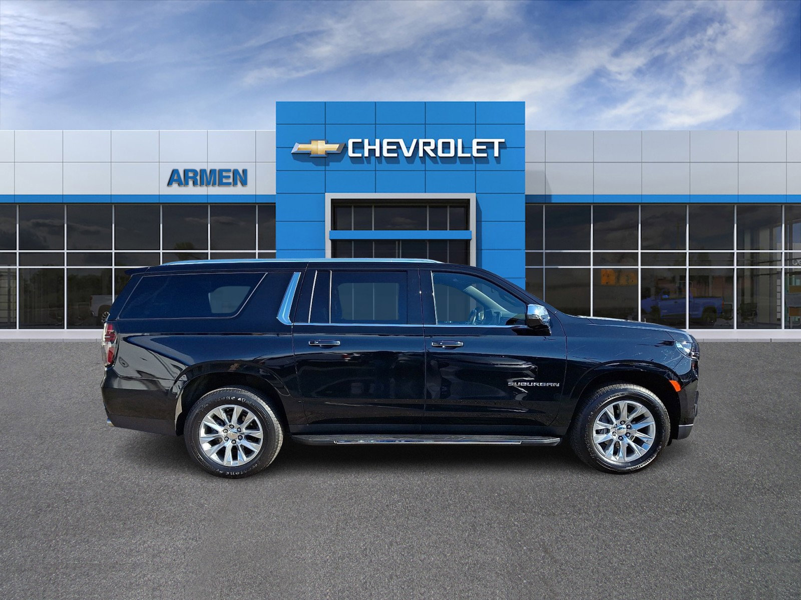 Certified 2024 Chevrolet Suburban Premier AWD/4WD image 8