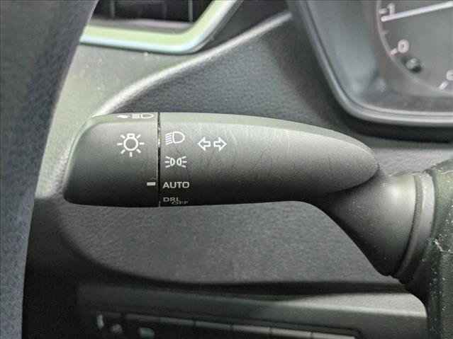 Used 2024 Toyota Corolla LE FWD image 7